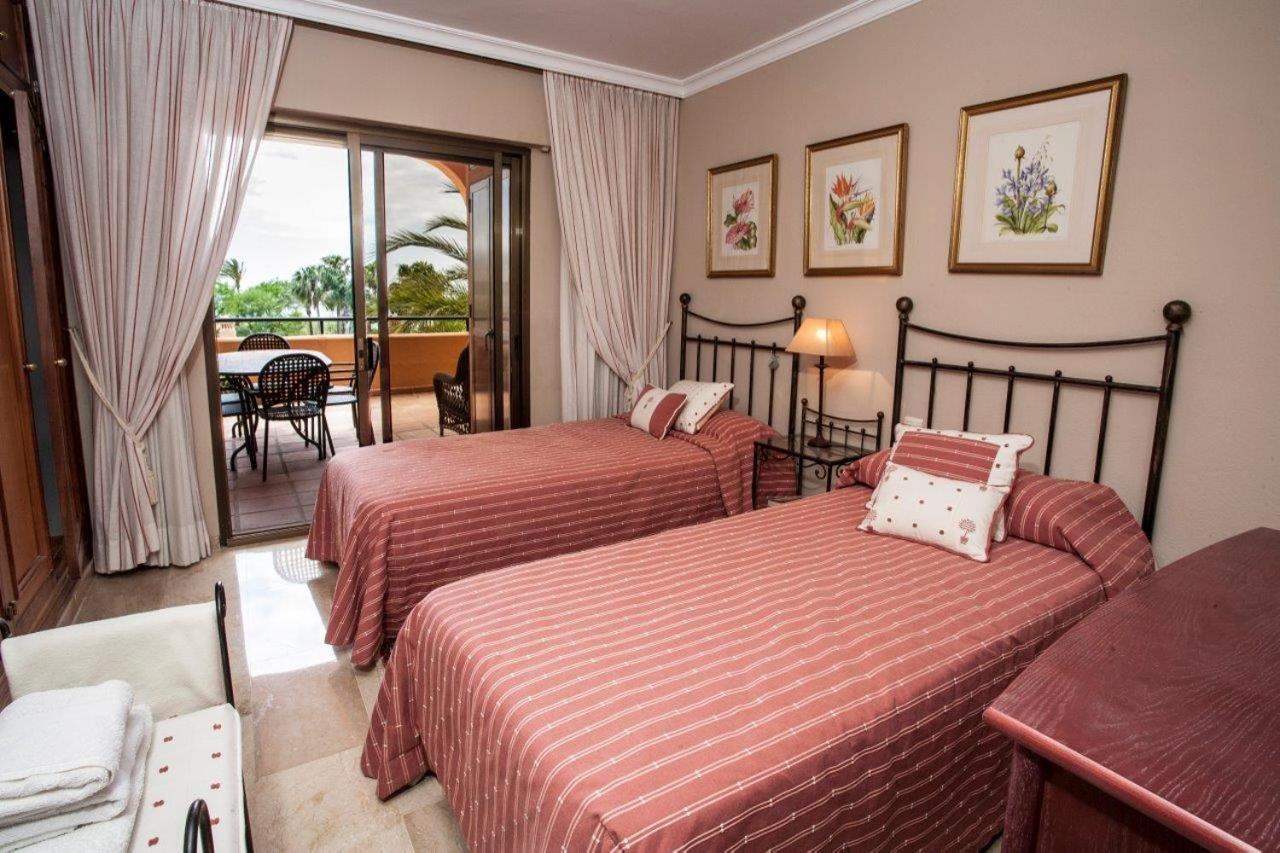 Apartamento Riviera Andaluza 9 Estepona Exterior foto